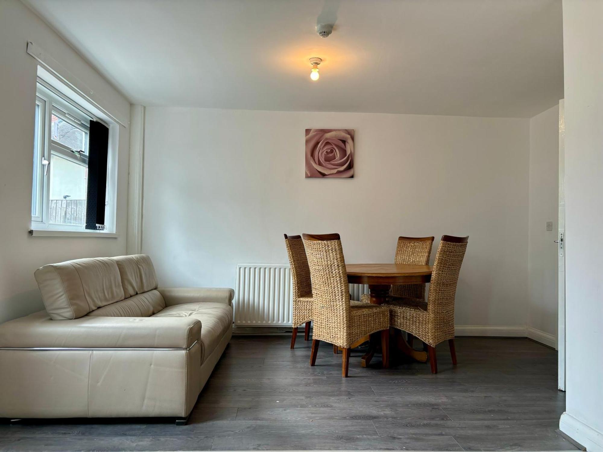 Stainless Guests House Ξενοδοχείο Ντάντλεϊ Εξωτερικό φωτογραφία