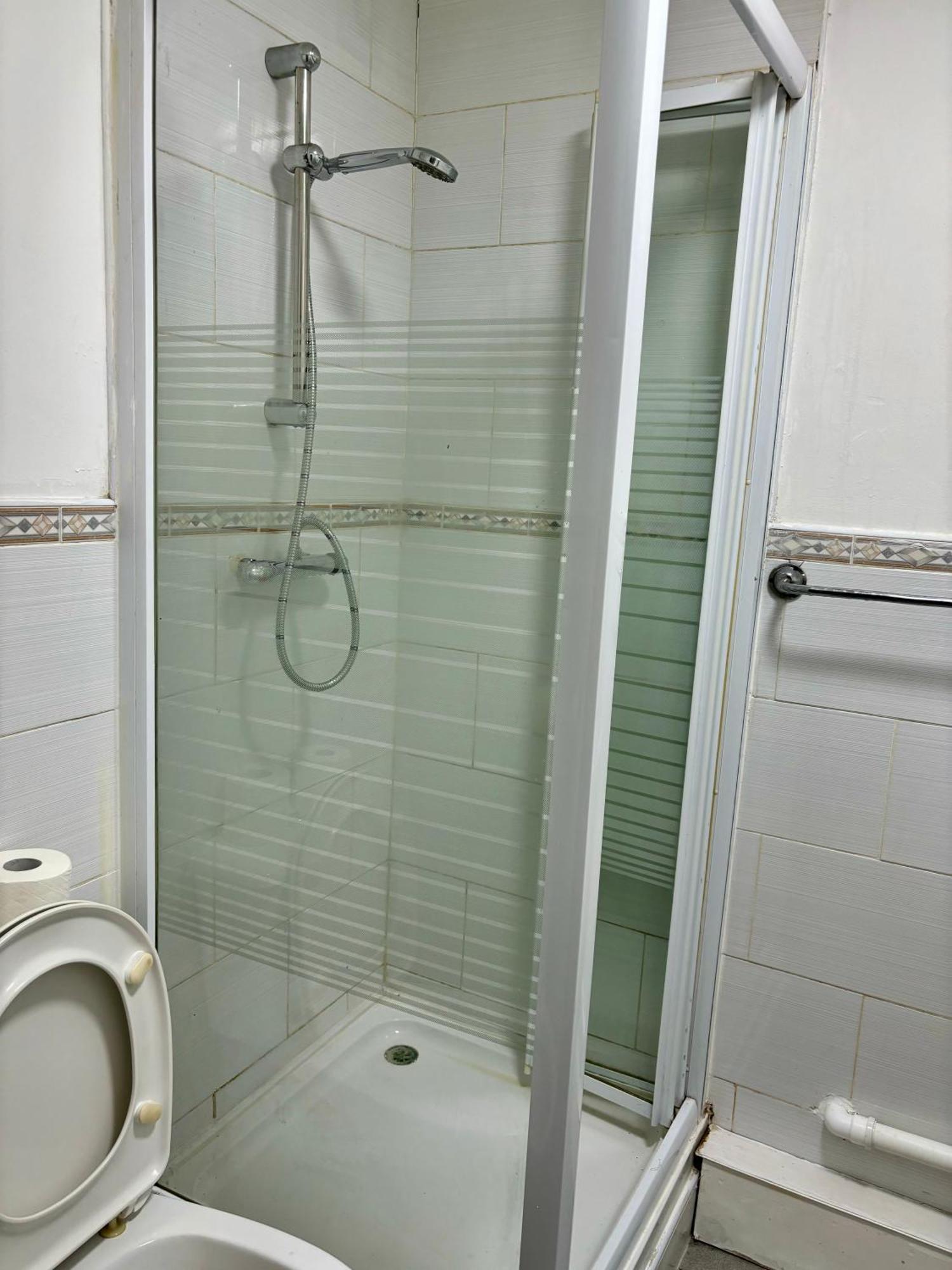 Stainless Guests House Ξενοδοχείο Ντάντλεϊ Εξωτερικό φωτογραφία