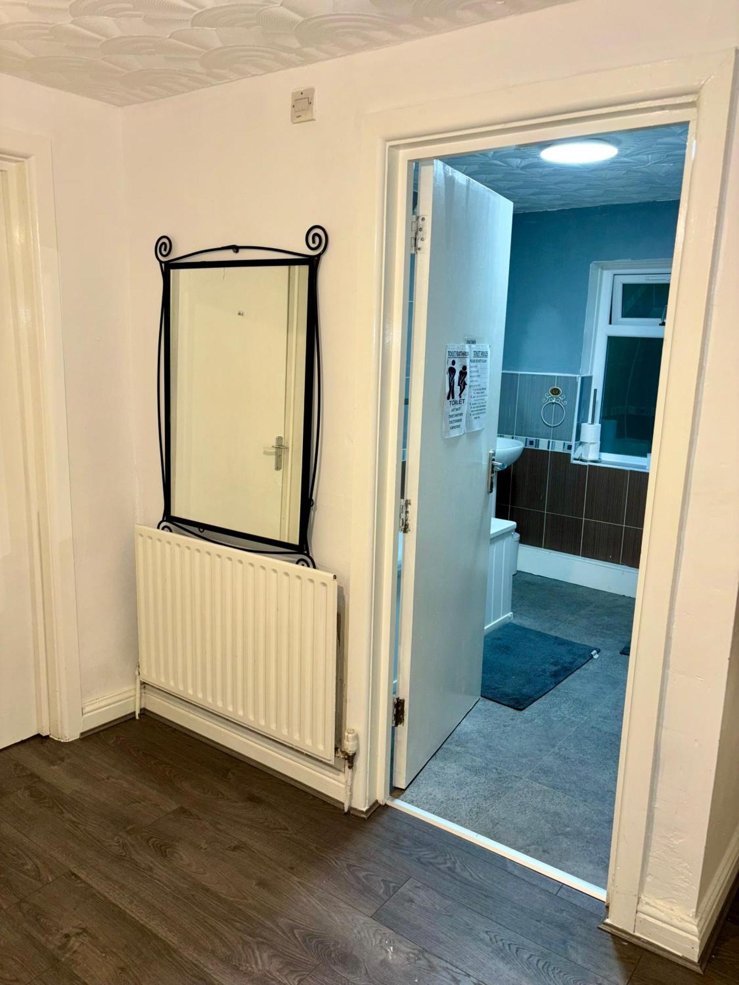 Stainless Guests House Ξενοδοχείο Ντάντλεϊ Εξωτερικό φωτογραφία